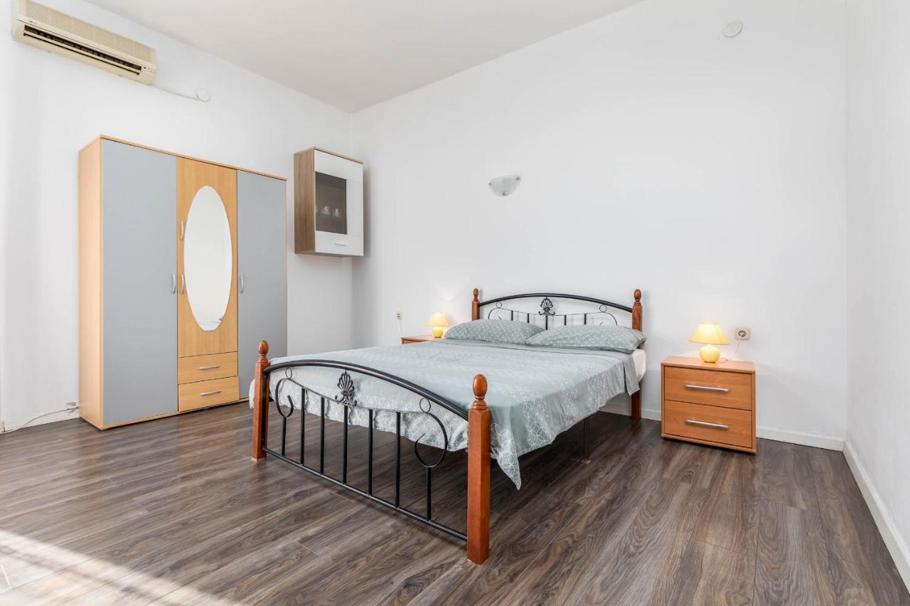 Mauro Apartment Pula